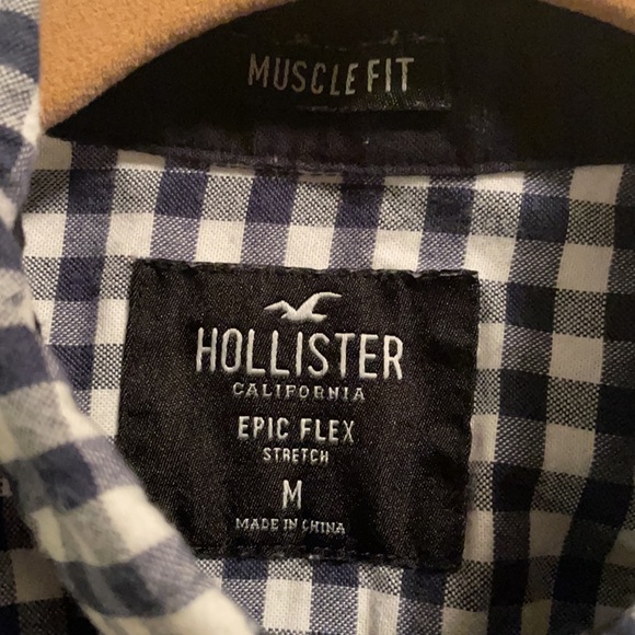 Hollister long sleeve shirt.  M. - Picture 6 of 6